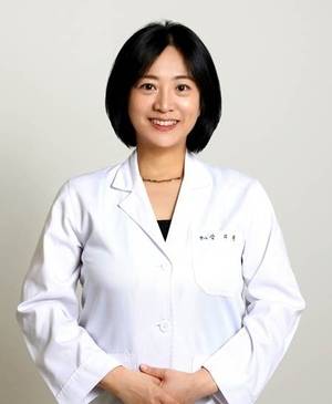 안지원 약사는 “보건소는 위치나 운영시간 이용이 제한적인 만큼, 언제든 들를 수 있는 약국에서의 상담을 활성화하면 금연정책면에서 효율성을 높일 수 있을 것”이라고 제안했다.