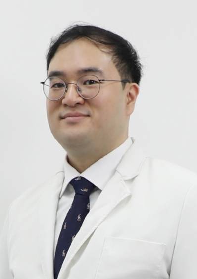 최윤효 바른세상병원 수족부센터 원장