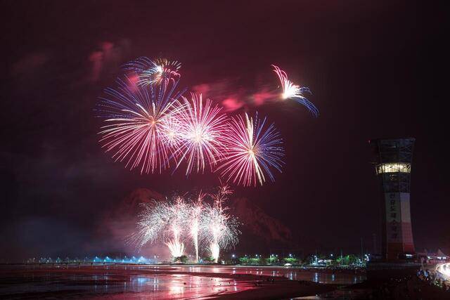 군산시가 오는 26일 선유도 해수욕장에서 ‘2025 선유도 여름 노을축제’를 개최한다./사진제공=군산시
