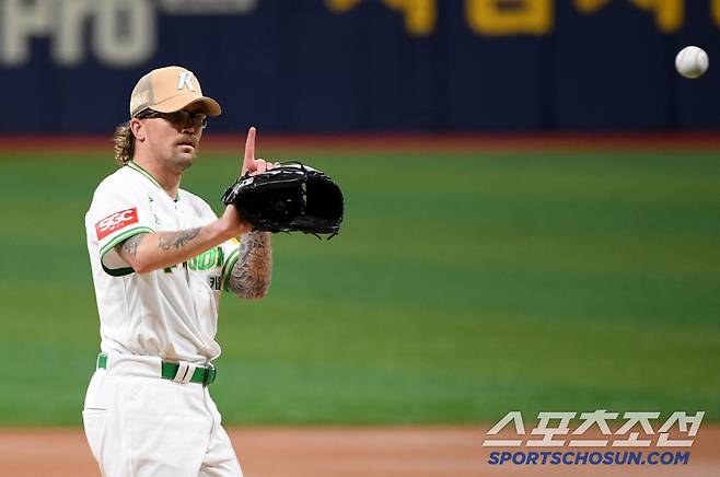 22일 서울 고척스카이돔에서 열린 키움 히어로즈와 롯데 자이언츠의 경기. 키움 웰스가 역투하고 있다. 고척=박재만 기자 pjm@sportschosun.com/2025.07.22/