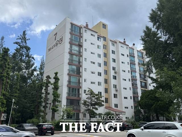 개포우성4차는 입지 환경, 학군 등 강남의 중심에 걸맞은 조건을 갖춘 곳으로 평가받는다. /황준익 기자