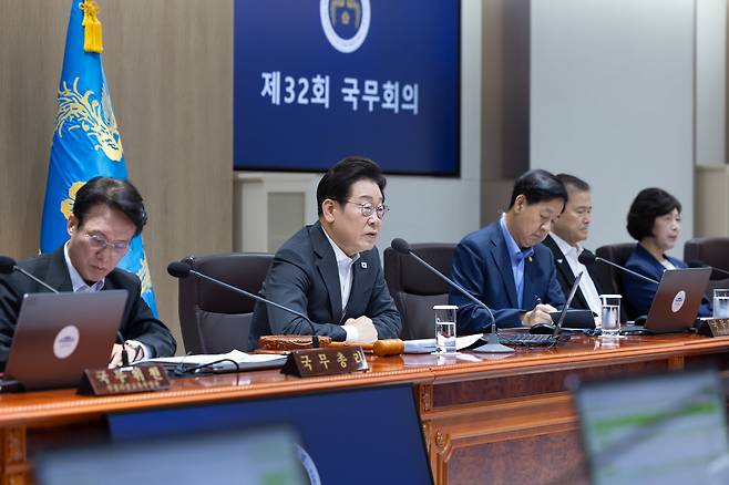 이재명 대통령이 22일 서울 용산 대통령실 청사에서 열린 국무회의에서 발언하고 있다./뉴스1