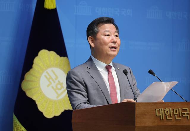 ▲ 국민의힘 이철규 의원이 22일 서울 여의도 국회 소통관에서 순직해병특검 수사 관련 입장 발표 기자회견을 하고 있다. 연합뉴스