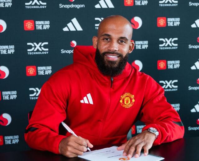 음뵈모/맨체스터 유나이티드