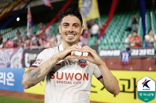 멀티골의 주인공 윌리안. /사진=한국프로축구연맹 제공