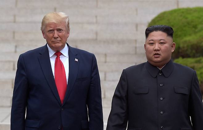 도널드 트럼프 미국 대통령(왼쪽)과 김정은 북한 국무위원장. 연합뉴스
