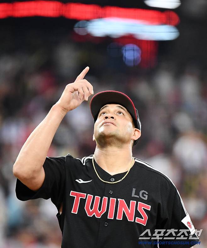 23일 광주 기아 챔피언스필드에서 열린 LG-KIA전. 5회말까지 무실점으로 호투한 치리노스가 세리머니를 하고 있다. 광주=정재근 기자 cjg@sportschosun.com/2025.7.23/