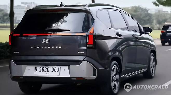 약 3년 만에 부분변경모델로 출시되는 신차는 실내외 디자인의 변화가 특징이다(출처: 현대차)