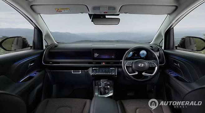 스타게이저 카르텐즈 실내는 이전과 동일한 휠베이스가 유지됐지만 공간 활용성은 더 확대됐다(출처: 현대차)