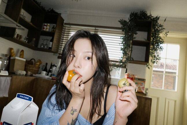 가수 휘인./위드어스엔터테인먼트 제공