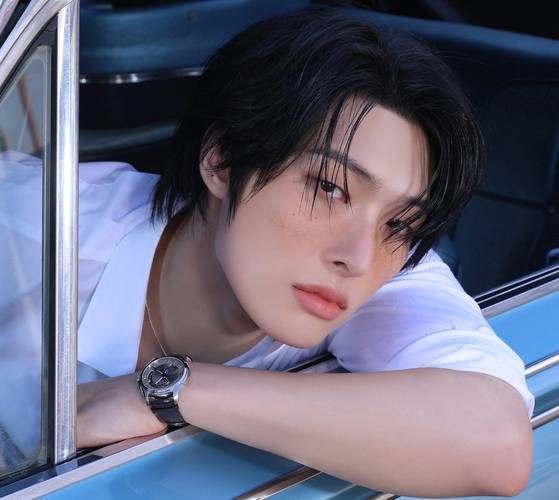 민기는 "캡틴인 홍중이 형을 비롯해 멤버들과 이야기를 많이 하며 음악 작업을 한다"고 설명했다. 사진 KQ엔터테인먼트