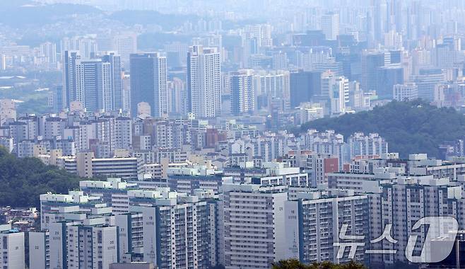 서울 남산에서 바라본 서울 시내 아파트 모습. /뉴스1 ⓒ News1 김명섭 기자