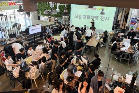 '팔레트 부스터 캠프' 현장. 사진 제공 : 스마일게이트