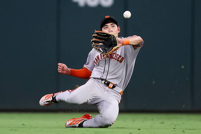 샌프란시스코 자이언츠 이정후가 일본인 투수 센가 코다이를 넘지 못하고 무안타를 기록했다. 사진은 샌프란시스코에서 활약 중인 이정후의 모습. /사진=로이터