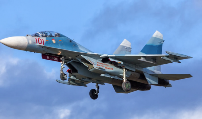 지난 25일 밤에서 16일 새벽 사이 크라스노다르 지방의 러시아 공군기지에서 화재가 발생해 Su(수호이)-27UB 항공기가 파괴됐다. 사진은 Su-27UB 자료사진