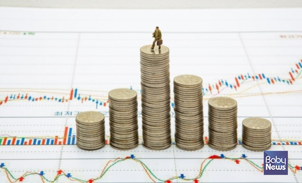 코로나19 이후 2030 청년층 가구의 금융자산 격차가 점차 확대되고 있으며, 자산 구성과 운용 방식에서도 뚜렷한 차이를 보이고 있는 것으로 나타났다. ⓒ베이비뉴스