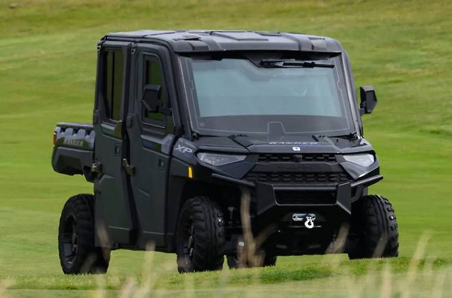 골프장에서 포착된 ‘골프포스 원’ /텔레그래프