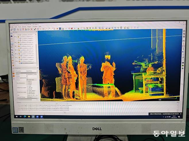 최근 중국의 대표적인 ‘소부장(소재·부품·장비) 산업 중심지’로 부각되고 있는 우한시의 카일 옵틱스 본사에서 라이다 장비를 이용한 데이터 수집 연구를 진행하고 있다. 우한=김철중 특파원 tnf@donga.com