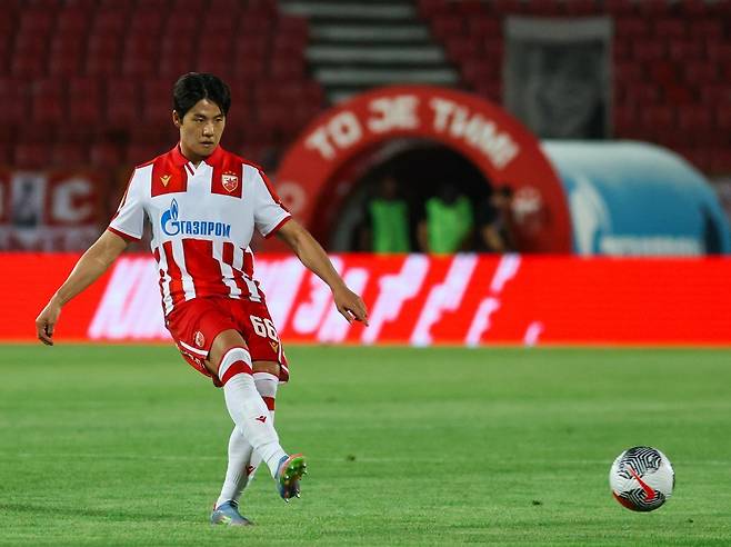 설영우가 퇴장 징계로 결장한 가운데, 즈베즈다는 30일(한국시간) 링컨 레드임프스와 UCL 2차예선 2차전 홈경기에서 5-1ㄹ로 완파했다. 사진출처|츠르베나 즈베즈다 페이스북