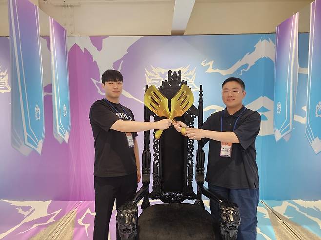 - 현장에서 자리를 빛낸 쌍옆, 오박사 선수