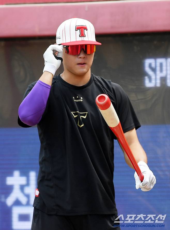 2일 광주 기아챔피언스필드에서 열린 KIA 타이거즈와 한화 이글스의 경기. KIA 김도영 타격 훈련을 하고 있다. 광주=박재만 기자 pjm@sportschosun.com/2025.08.02/