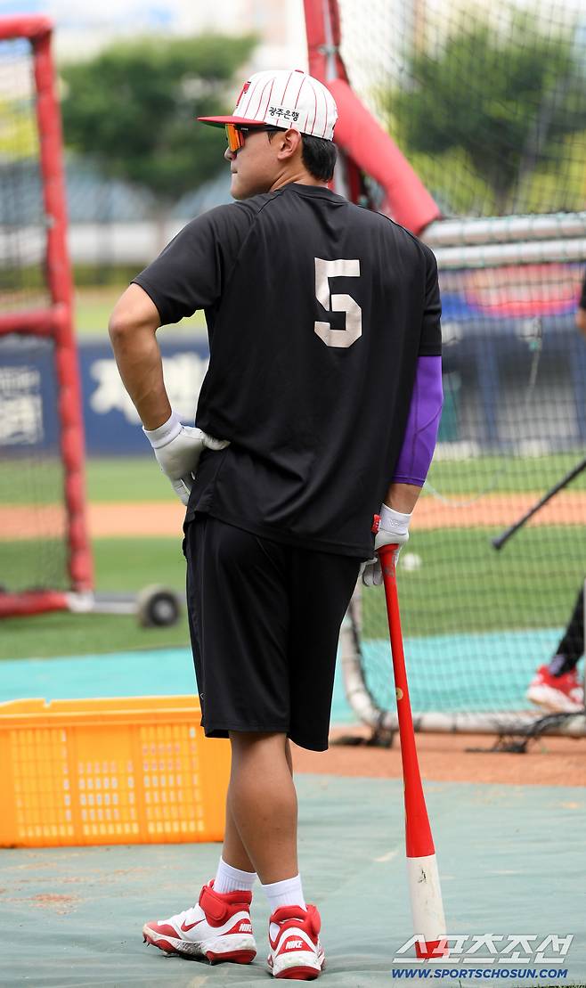 2일 광주 기아챔피언스필드에서 열린 KIA 타이거즈와 한화 이글스의 경기. KIA 김도영 타격 훈련을 하고 있다. 광주=박재만 기자 pjm@sportschosun.com/2025.08.02/