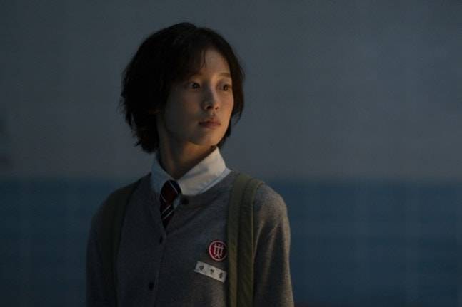 'S라인'을 통해 자신의 연기 스펙트럼을 확장시켰을 뿐만 아니라 어두운 톤의 캐릭터도 소화가능하다는 걸 입증한 아린이 앞으로도 다양한 연기에 도전하고 싶다는 바람을 전했다. /웨이브