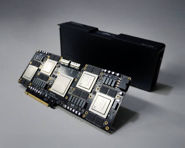 리벨리온 아톰 맥스