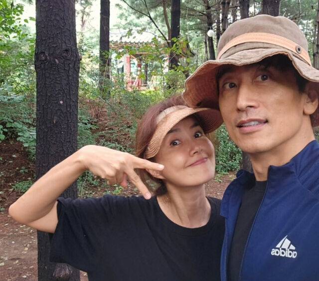 신애라, 차인표./소셜미디어