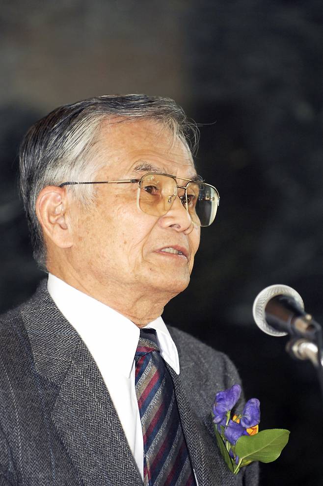 생전의 노무라 모토유키 목사