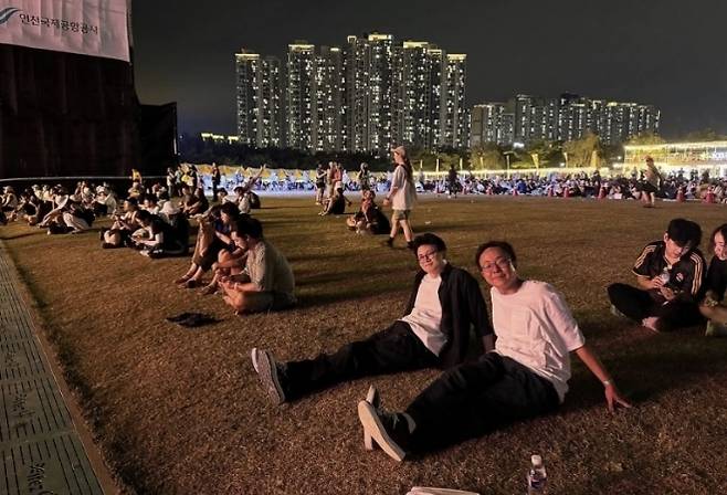 한동훈 전 국민의힘 대표가 3일 인천 송도달빛축제공원에서 열린 ‘2025 인천 펜타포트 락 페스티벌’을 찾은 모습을 자신의 소셜미디어(SNS)에 공개했다. 자료 : 한동훈 전 국민의힘 대표 인스타그램