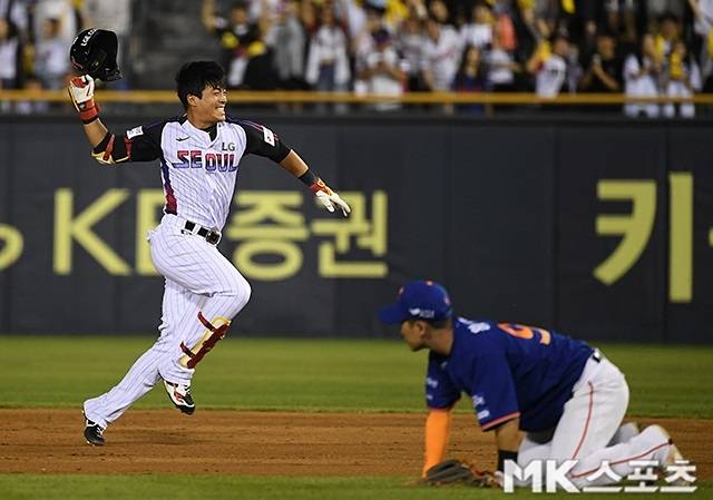 천성호가 8일 잠실 한화전에서 끝내기 안타를 친 뒤 포효하고 있다. 사진(잠실 서울)=천정환 기자