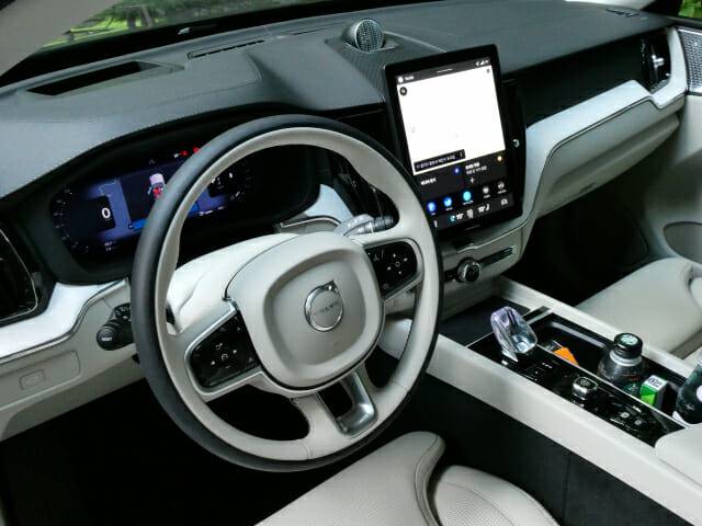 볼보자동차 신형 XC60