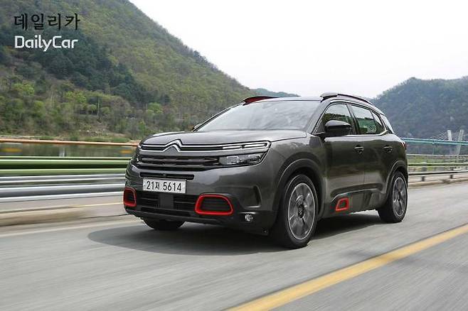 C5 에어크로스 SUV