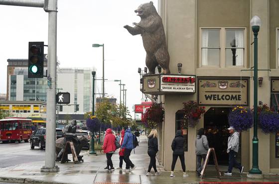 미러 정상회담을 하루 앞둔 14일 알래스카 앵커리지 시내 모습. 신화통신=연합뉴스