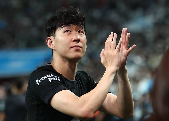 손흥민 선수는 잉글랜드 프리미어리그 득점왕을 차지하는 등 한국을 대표하는 스포츠 스타 중 한명이다. /뉴스1