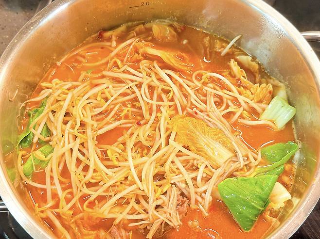 육수_채소넣은_사진_jpg