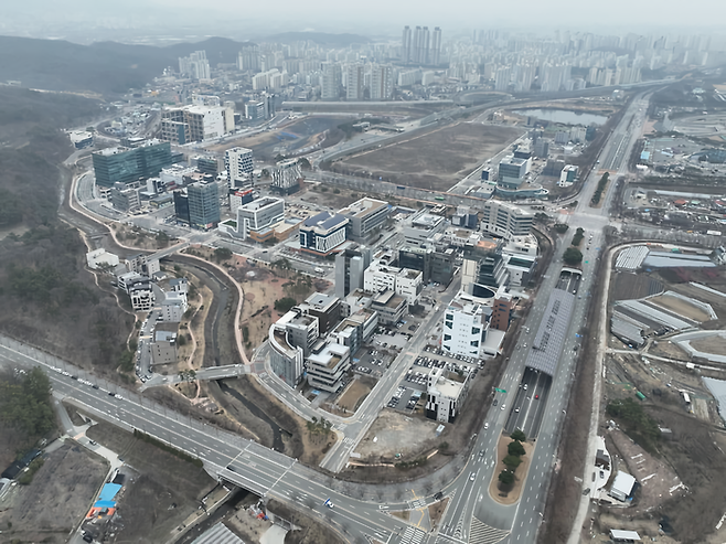 '지역거점 AX 혁신 기술 개발사업'이 이뤄지는 대구 수성알파시티 전경. <영남일보DB>