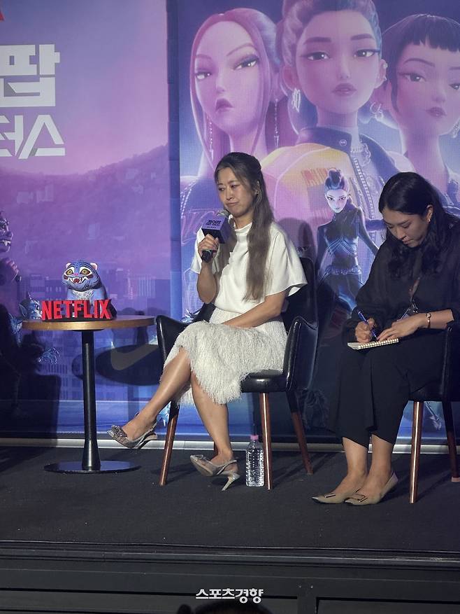 매기 강 감독. 서형우