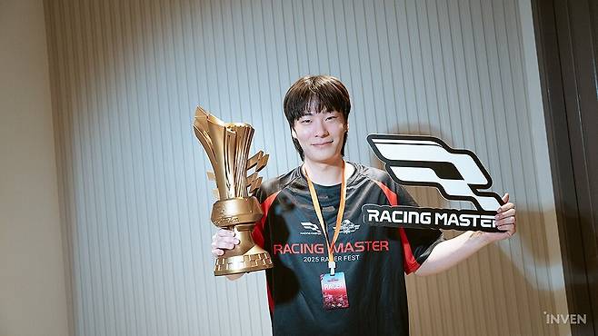 ▲ 레이싱 마스터 첫 한국 챔피언, 데오ツ