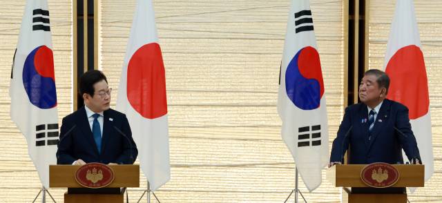 이재명 대통령이 지난 23일 일본 도쿄 총리 관저에서 열린 한일 정상 공동 언론 발표에서 발언하고 있다./연합뉴스/