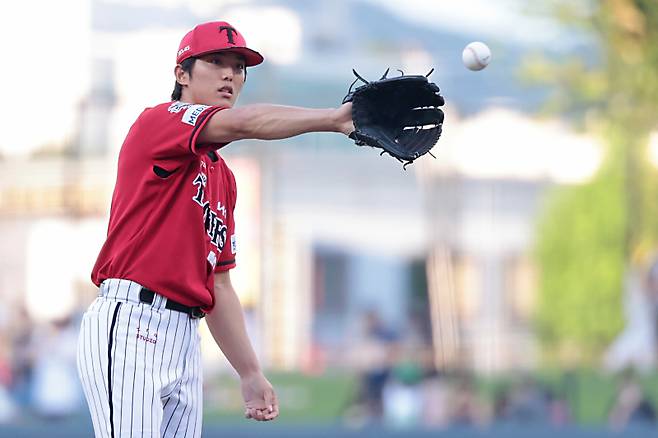 팔꿈치 부상에서 돌아온 뒤 이전의 구위를 회복하지 못한 이의리. KIA 제공