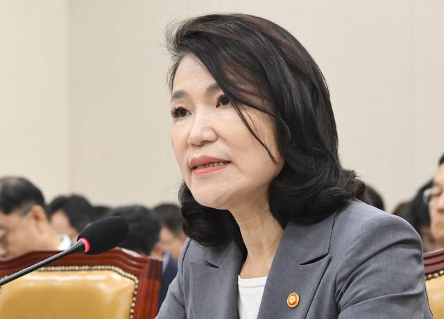 이진숙 방송통신위원장이 이달 20일 서울 여의도 국회에서 열린 과학기술정보방송통신위원회 전체회의에 출석해 여당 의원들의 사퇴 의사를 묻는 질의에 "사퇴하지 않겠다"라고 답하고 있다. 오승현 기자