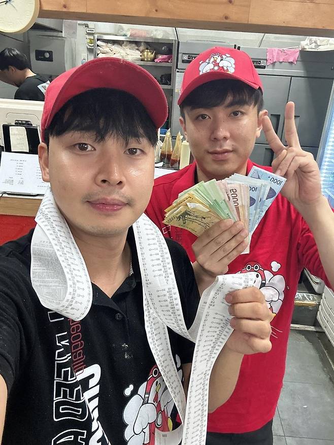 처갓집양념치킨 청라호수공원점 김영서 점주