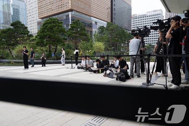 김건희 여사의 각종 의혹을 수사하는 김건희 특검팀(특별검사 민중기)의 윤석열 전 대통령에 대한 첫 소환조사가 또 무산됐다. 2025.7.30/뉴스1 ⓒ News1 이승배 기자