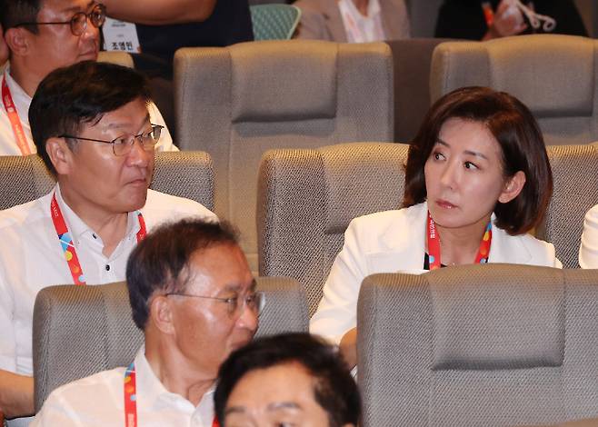 국민의힘 나경원 의원이 28일 인천국제공항공사 항공교육원에서 열린 2025 국민의힘 국회의원 연찬회에 참석해 있다. 연합뉴스