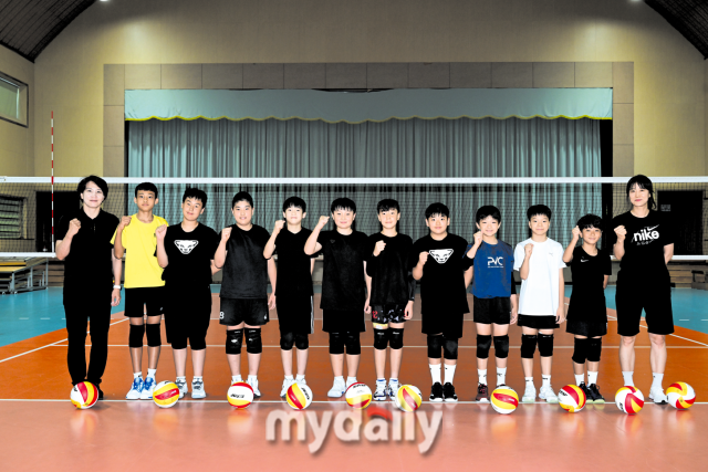 화성 남양초 배구부./유진형 기자