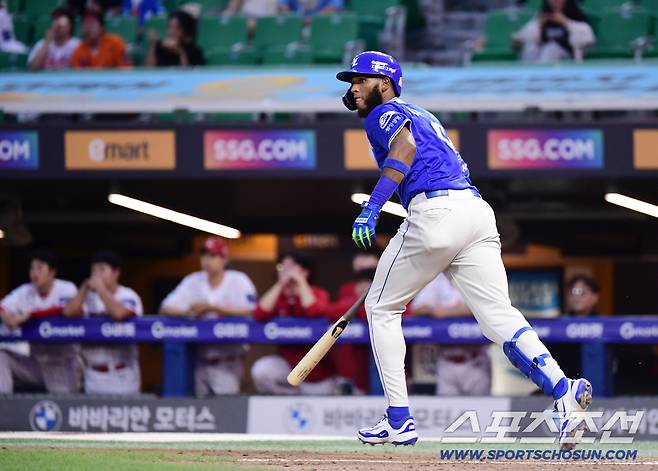 5일 인천 SSG랜더스필드에서 열린 SSG와 삼성의 경기. 4회 역전 3점 홈런을 날린 삼성 디아즈. 인천=송정헌 기자songs@sportschosun.com/2025.08.05/