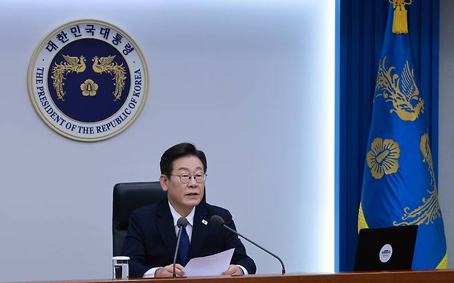 이재명 대통령이 4일 서울 용산 대통령실 청사에서 열린 제9차 수석·보좌관 회의에서 발언하고 있다. 사진=뉴시스