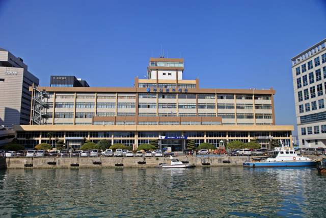 부산본부세관 전경. 부산일보DB